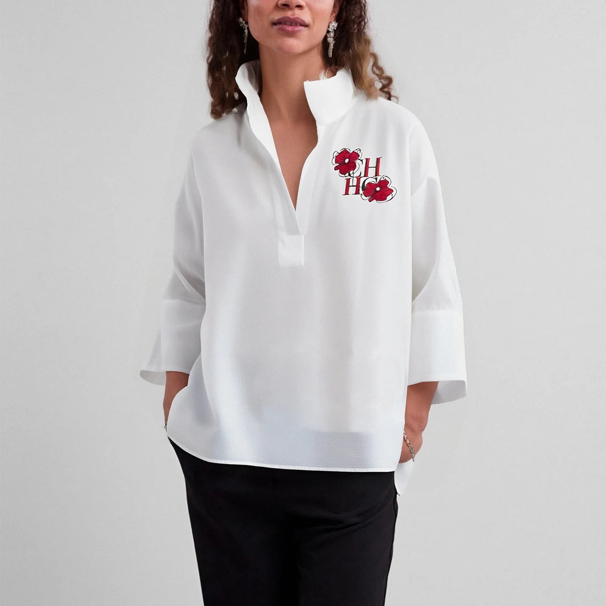 New White Cotton Top 3/4 Sleeves Simple